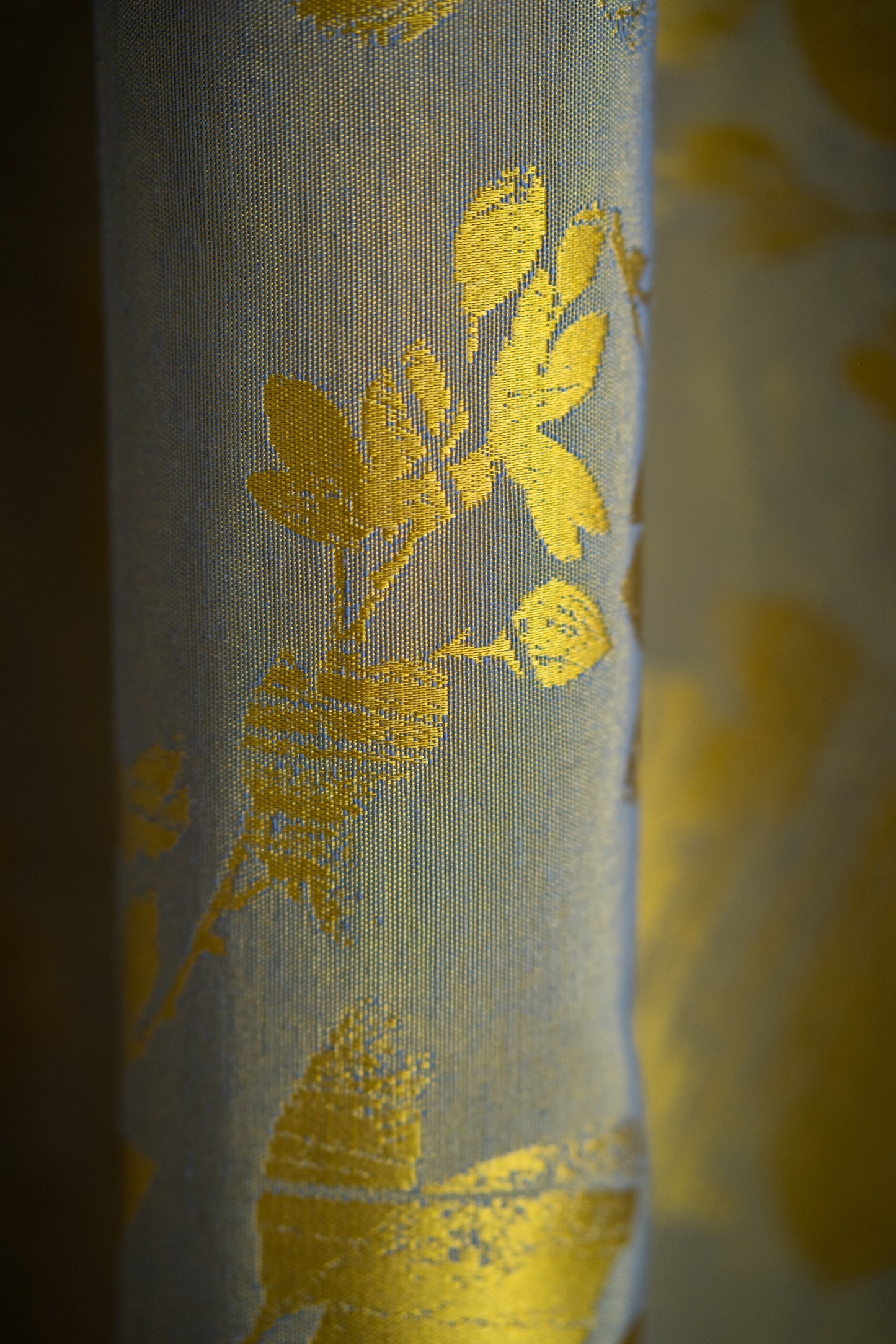 Raštuotas Užuolaidinis audinys | Užuolaidos Vilniuje | Gustin Decor