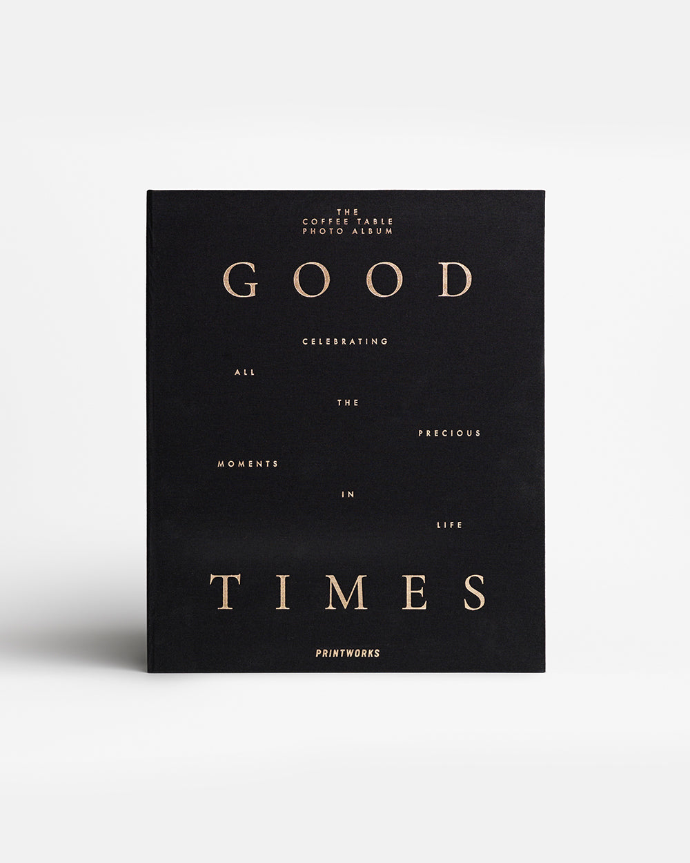 „Prabangus Good Times fotoalbumas ant kavos staliuko, dekoratyvinė knyga interjerui“